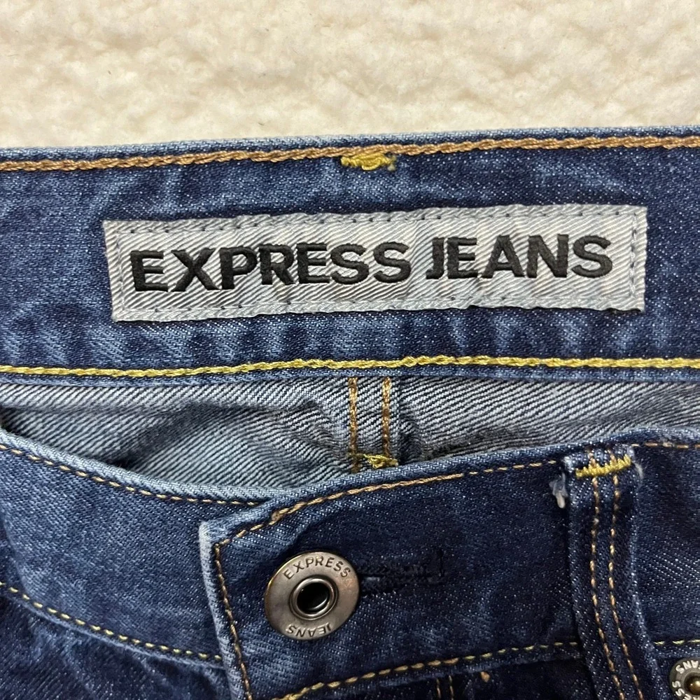 Express Jeans Mens 31x32 Blue Kingston Straight Leg Classic Fit‎ Dark Wash Denim